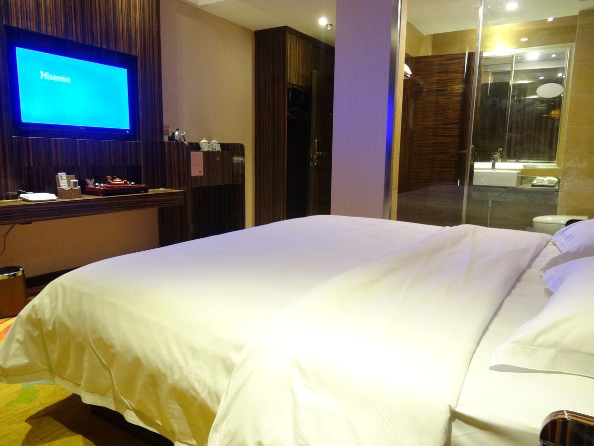 Xilaifeng Hotel 南寧 エクステリア 写真
