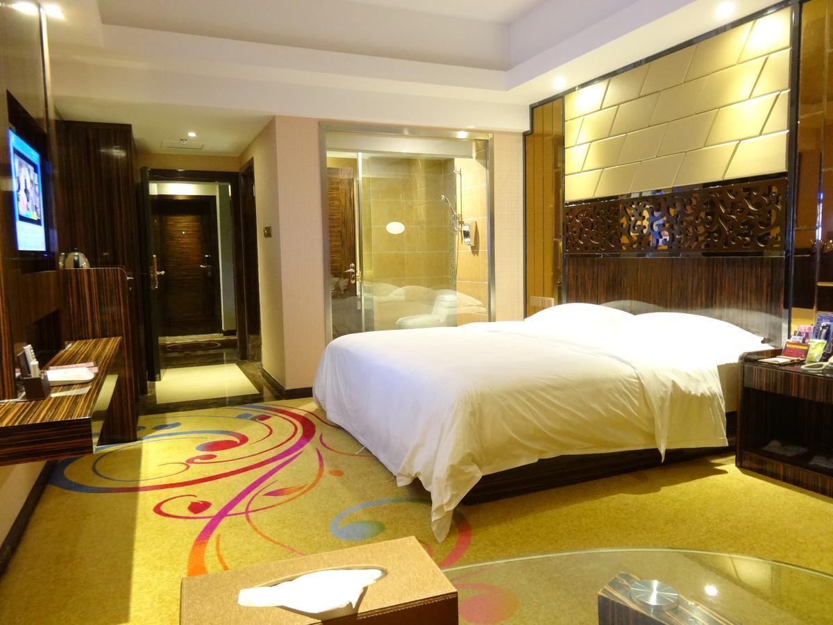 Xilaifeng Hotel 南寧 エクステリア 写真
