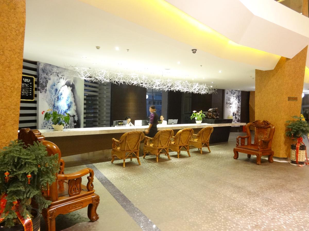 Xilaifeng Hotel 南寧 エクステリア 写真