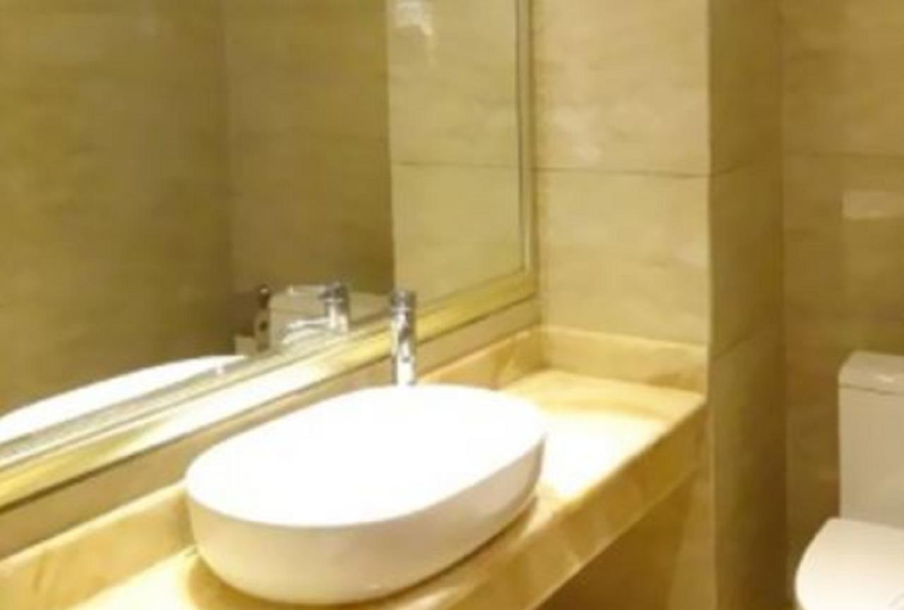 Xilaifeng Hotel 南寧 エクステリア 写真